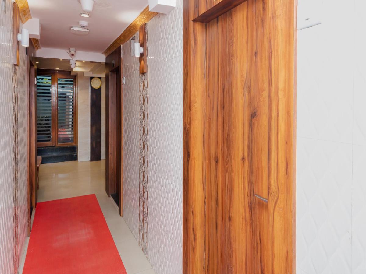 Hotel Kgn Near Cst Railway Station Mumbai And Haj House Mumbai Near Crawford Market Bombay Exterior foto